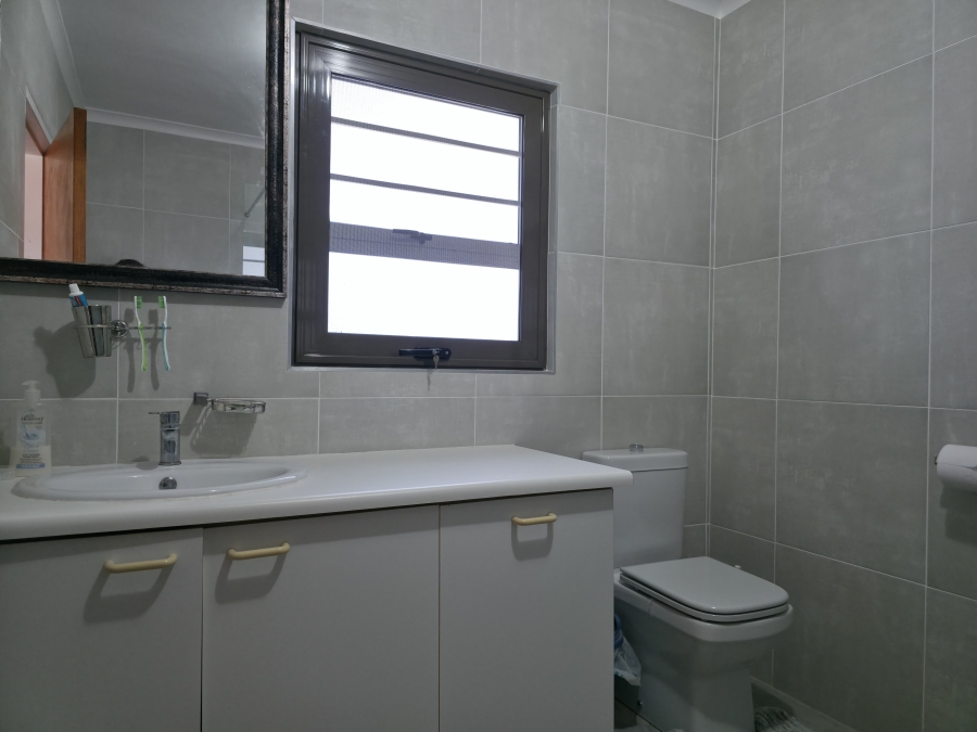 4 Bedroom Property for Sale in Noorsekloof Eastern Cape